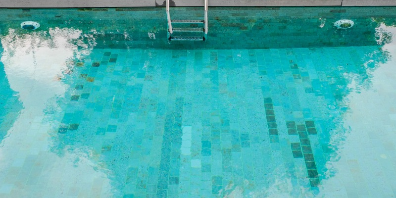 Why Robotic Pool Cleaner? Better Water Quality, Healthier Life1